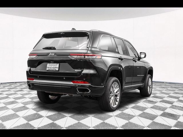 2022 Jeep Grand Cherokee Summit