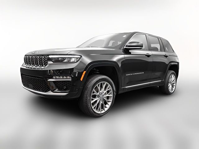 2022 Jeep Grand Cherokee Summit