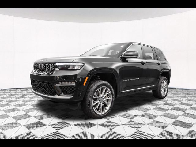 2022 Jeep Grand Cherokee Summit