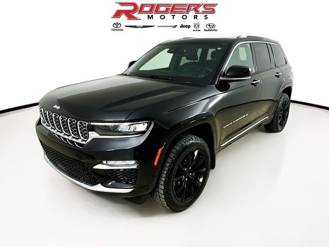 2022 Jeep Grand Cherokee Summit