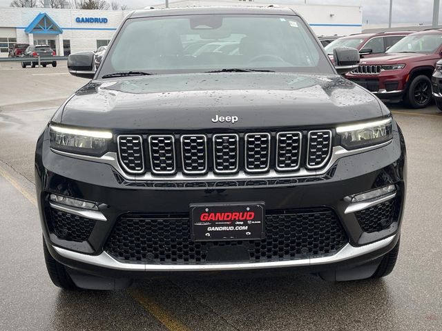 2022 Jeep Grand Cherokee Summit