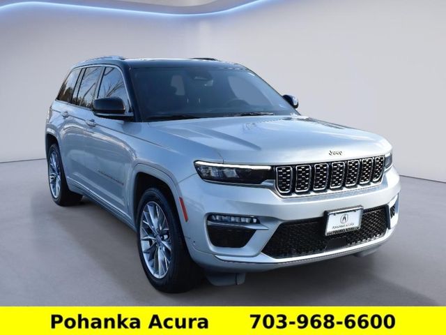 2022 Jeep Grand Cherokee Summit