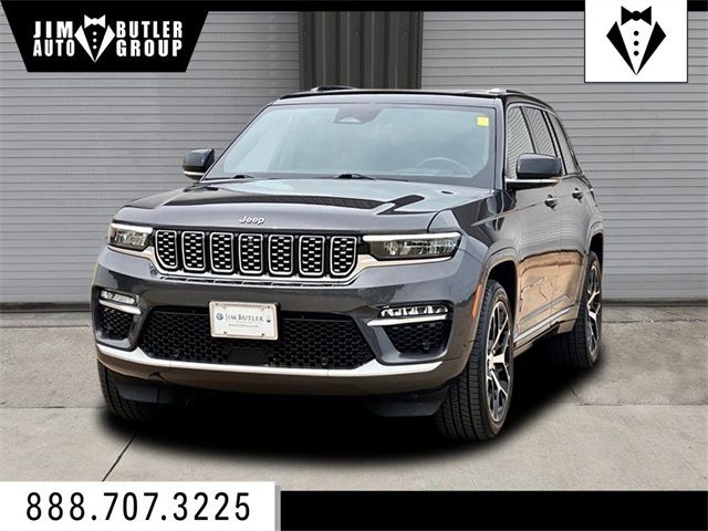 2022 Jeep Grand Cherokee Summit Reserve