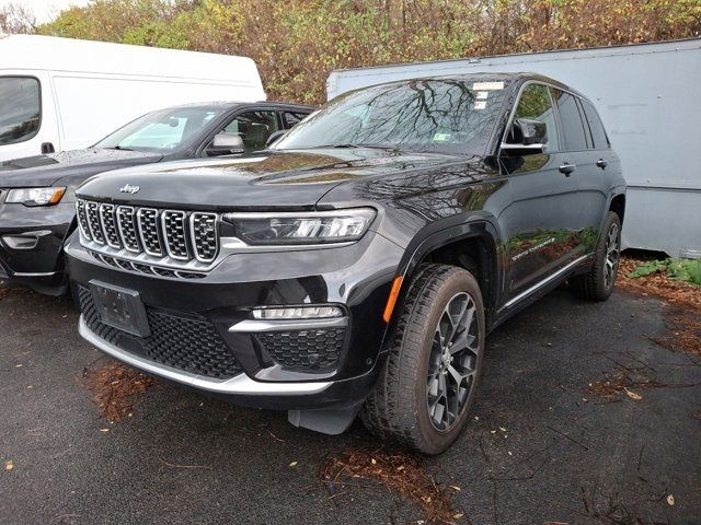 2022 Jeep Grand Cherokee Summit Reserve