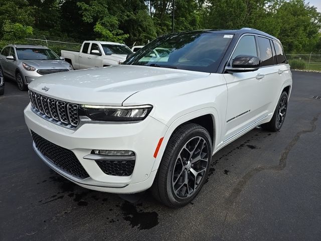 2022 Jeep Grand Cherokee Summit Reserve