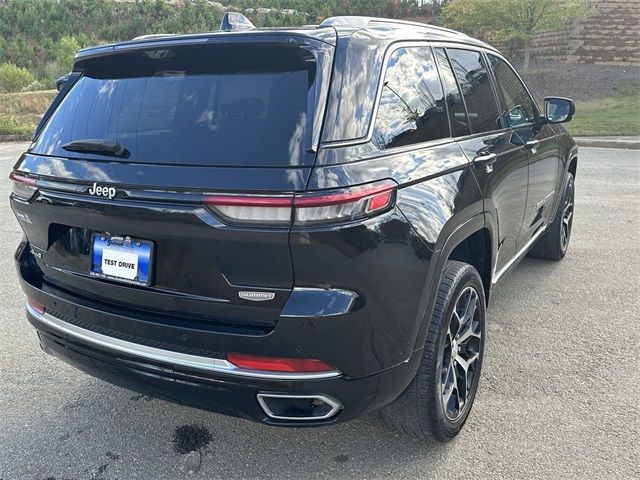 2022 Jeep Grand Cherokee Summit Reserve