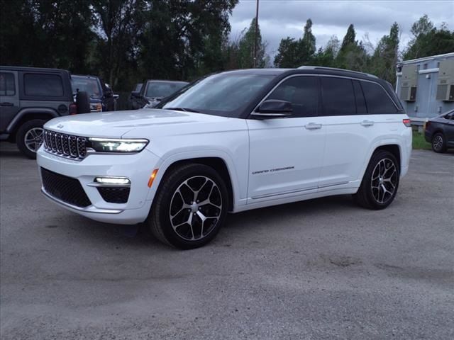 2022 Jeep Grand Cherokee Summit Reserve