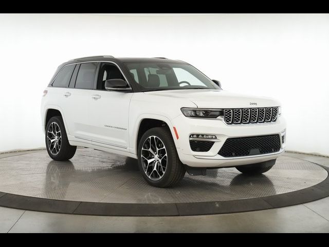 2022 Jeep Grand Cherokee Summit Reserve