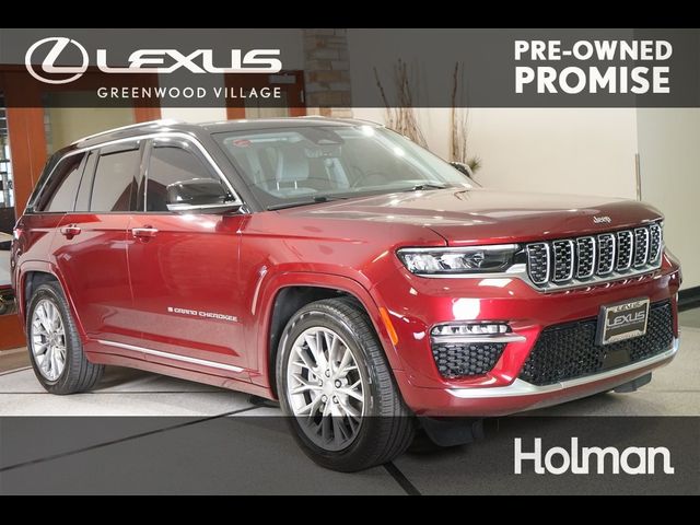 2022 Jeep Grand Cherokee Summit