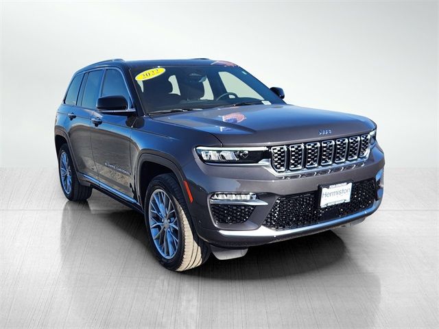 2022 Jeep Grand Cherokee Summit