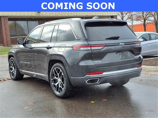 2022 Jeep Grand Cherokee Summit Reserve