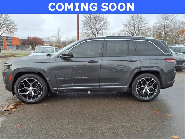 2022 Jeep Grand Cherokee Summit Reserve