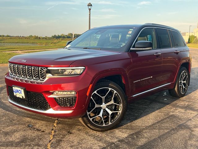 2022 Jeep Grand Cherokee Summit Reserve