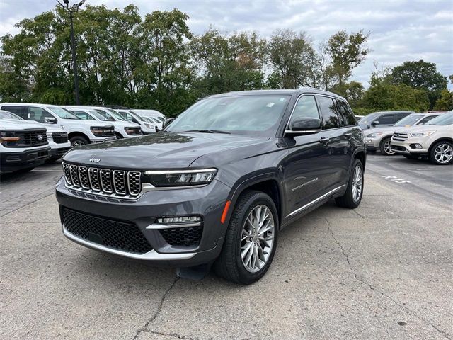 2022 Jeep Grand Cherokee Summit