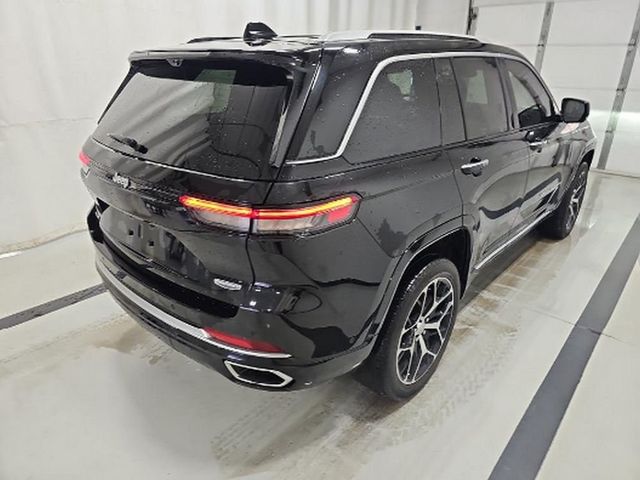 2022 Jeep Grand Cherokee Summit Reserve