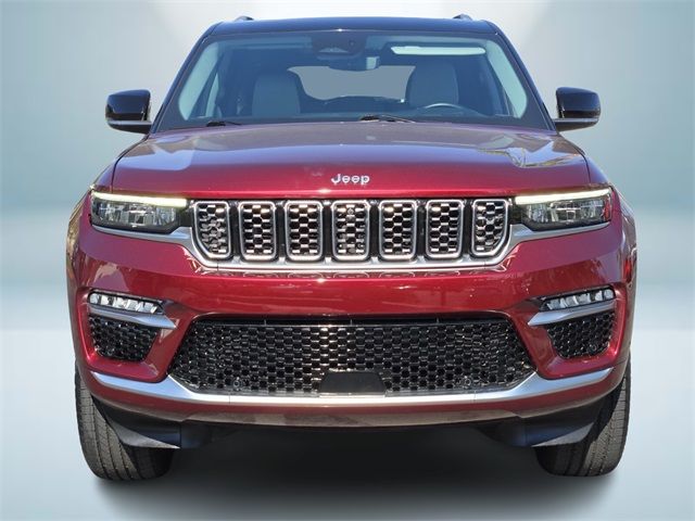 2022 Jeep Grand Cherokee Summit