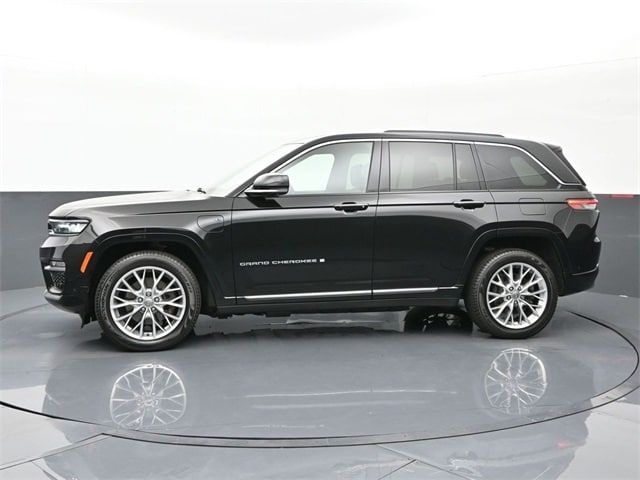 2022 Jeep Grand Cherokee 4xe Summit