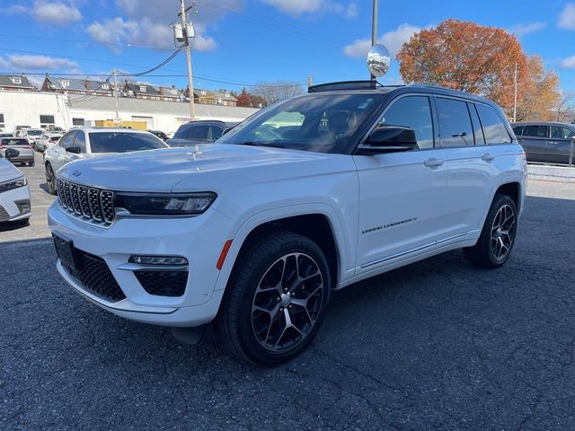 2022 Jeep Grand Cherokee Summit Reserve