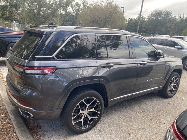 2022 Jeep Grand Cherokee Summit Reserve