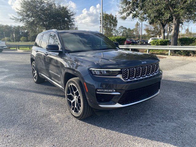 2022 Jeep Grand Cherokee Summit Reserve