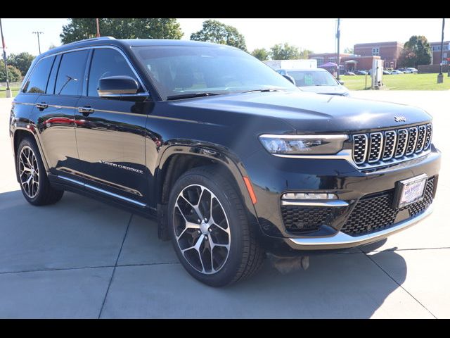 2022 Jeep Grand Cherokee Summit Reserve