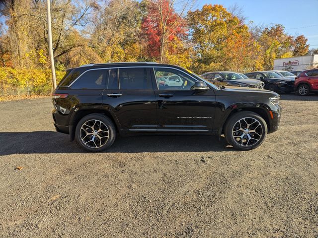 2022 Jeep Grand Cherokee Summit Reserve