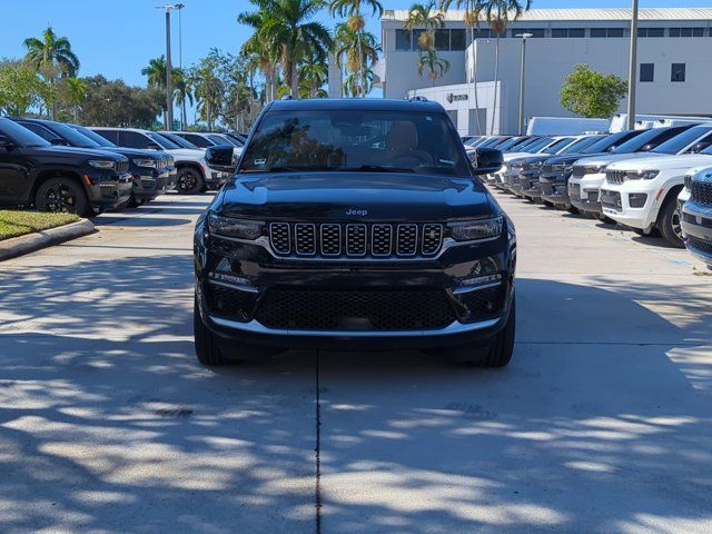 2022 Jeep Grand Cherokee Summit Reserve