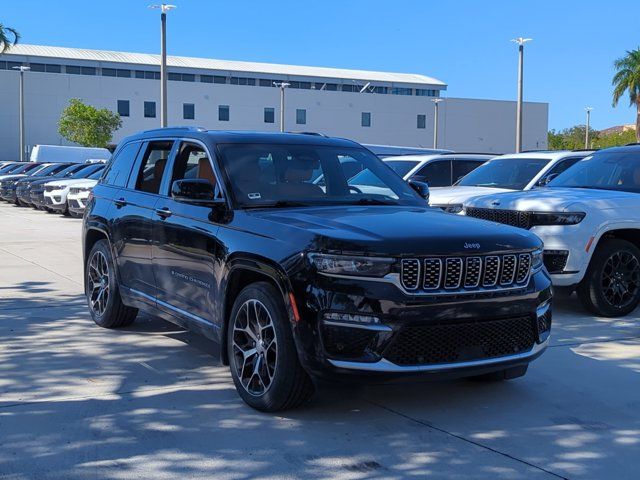 2022 Jeep Grand Cherokee Summit Reserve