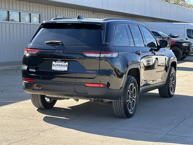 2022 Jeep Grand Cherokee Trailhawk