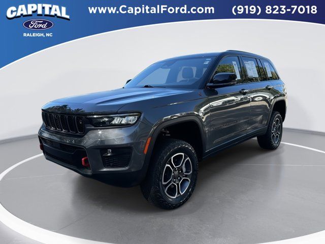 2022 Jeep Grand Cherokee Trailhawk