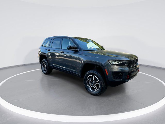 2022 Jeep Grand Cherokee Trailhawk