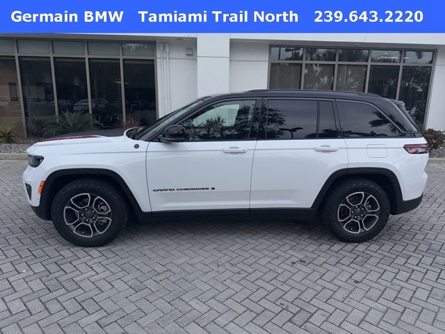 2022 Jeep Grand Cherokee Trailhawk