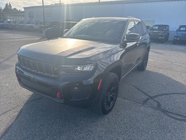 2022 Jeep Grand Cherokee Trailhawk