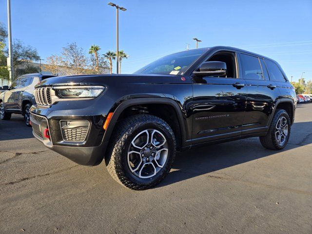 2022 Jeep Grand Cherokee Trailhawk