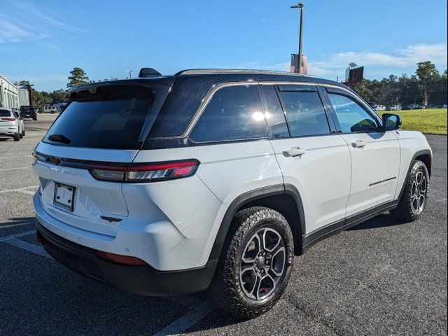 2022 Jeep Grand Cherokee Trailhawk