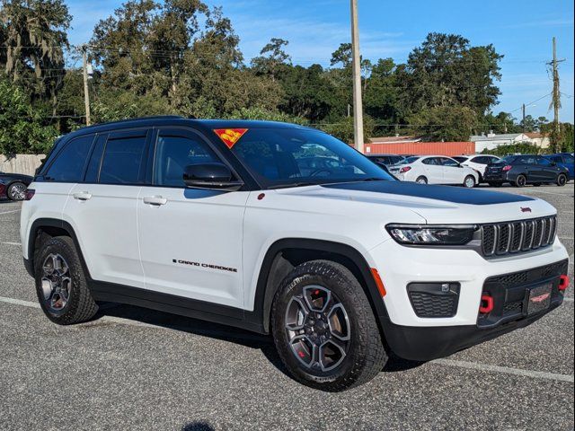 2022 Jeep Grand Cherokee Trailhawk