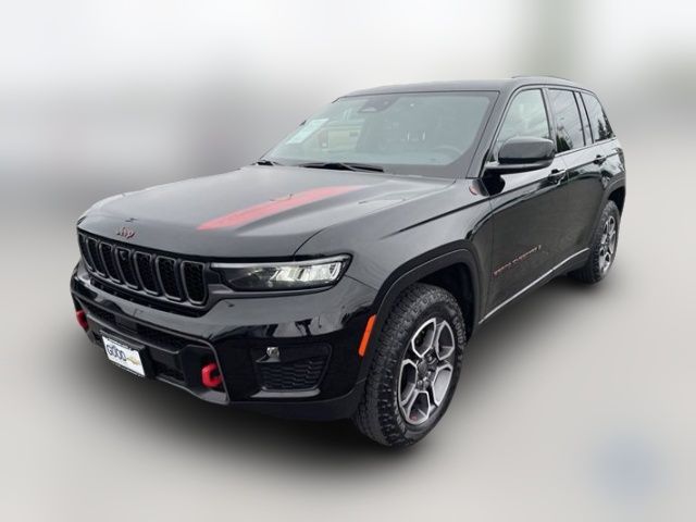 2022 Jeep Grand Cherokee Trailhawk