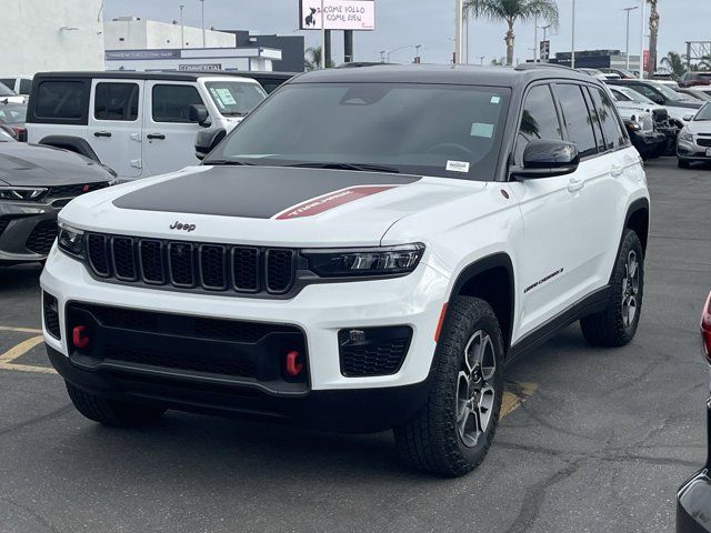 2022 Jeep Grand Cherokee Trailhawk