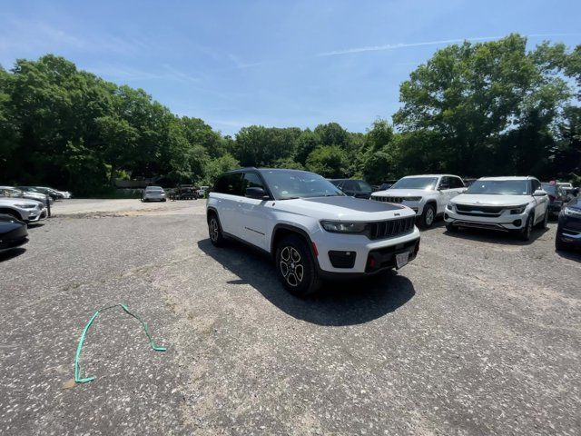 2022 Jeep Grand Cherokee Trailhawk