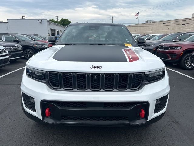 2022 Jeep Grand Cherokee Trailhawk