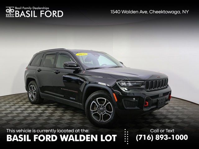 2022 Jeep Grand Cherokee Trailhawk