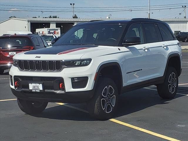 2022 Jeep Grand Cherokee Trailhawk