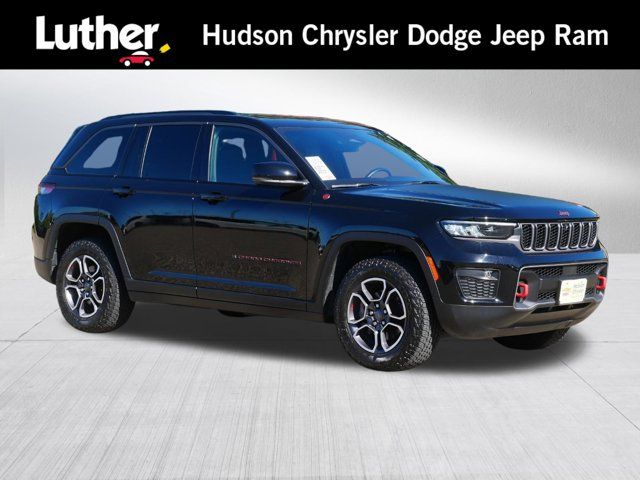 2022 Jeep Grand Cherokee Trailhawk