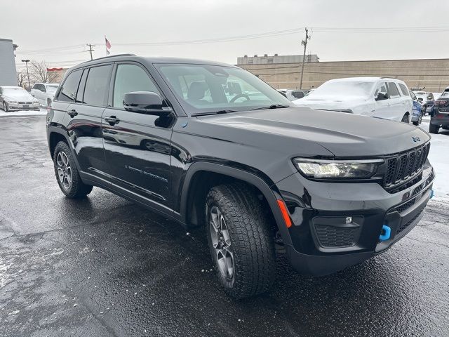 2022 Jeep Grand Cherokee 4xe Trailhawk