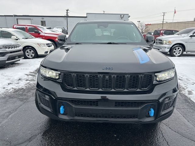 2022 Jeep Grand Cherokee 4xe Trailhawk