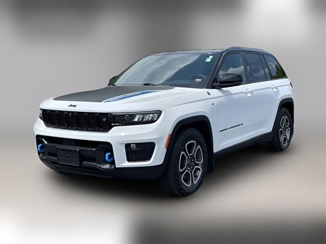 2022 Jeep Grand Cherokee 4xe Trailhawk