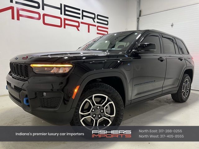 2022 Jeep Grand Cherokee 4xe Trailhawk