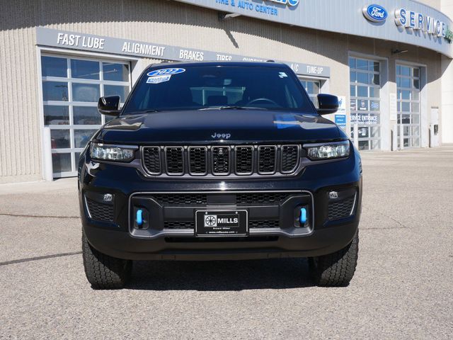 2022 Jeep Grand Cherokee 4xe Trailhawk