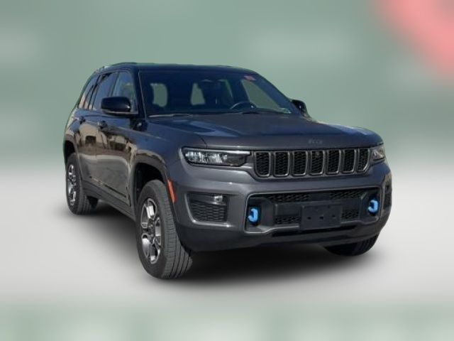 2022 Jeep Grand Cherokee 4xe Trailhawk