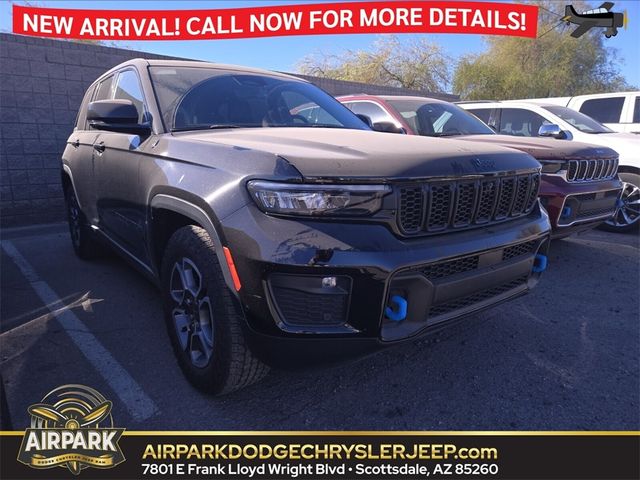 2022 Jeep Grand Cherokee 4xe Trailhawk